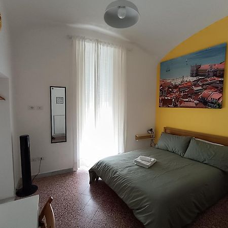 Bnb Etnuvio, Double Rooms In Napoli Exterior foto
