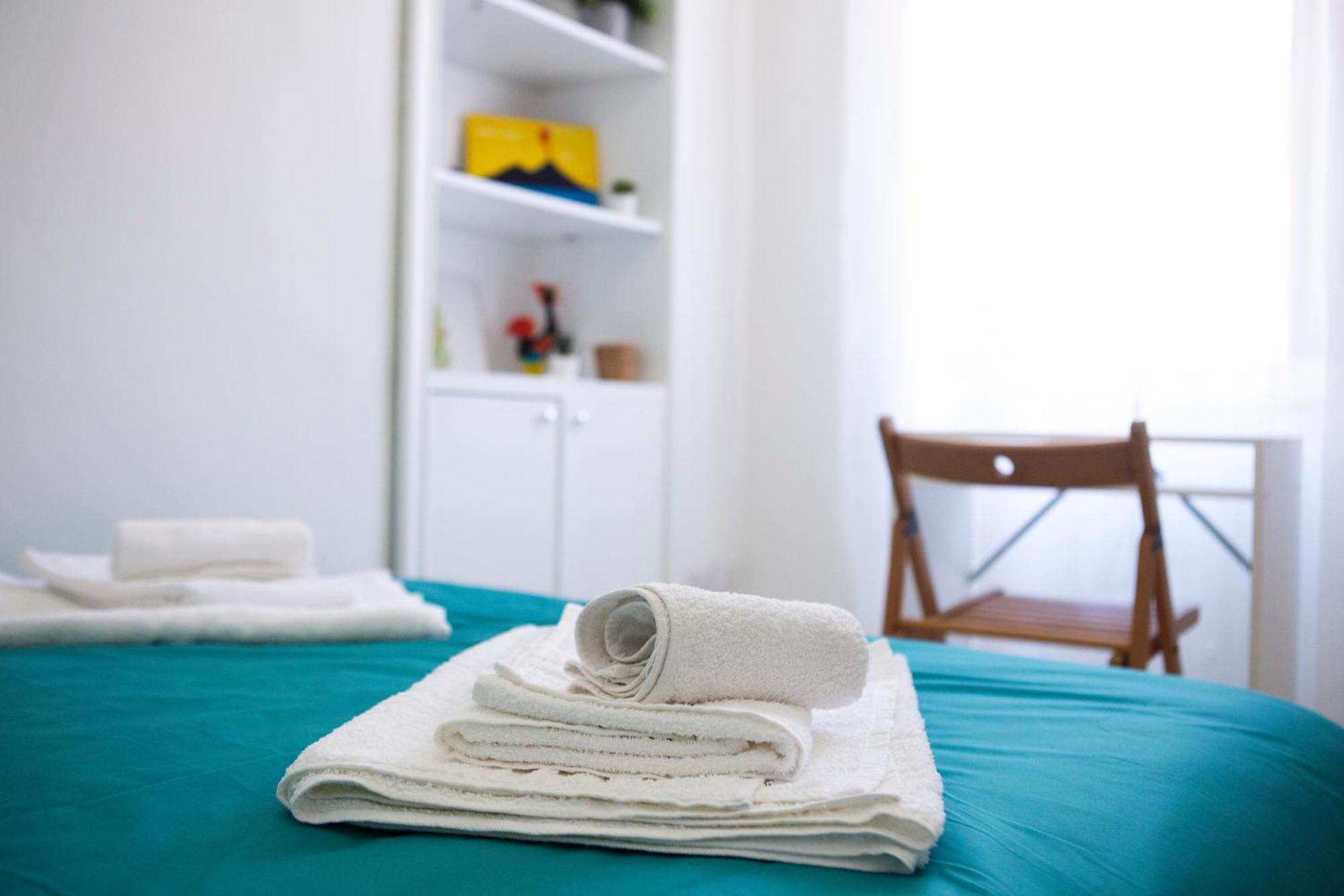 Bnb Etnuvio, Double Rooms In Napoli Exterior foto
